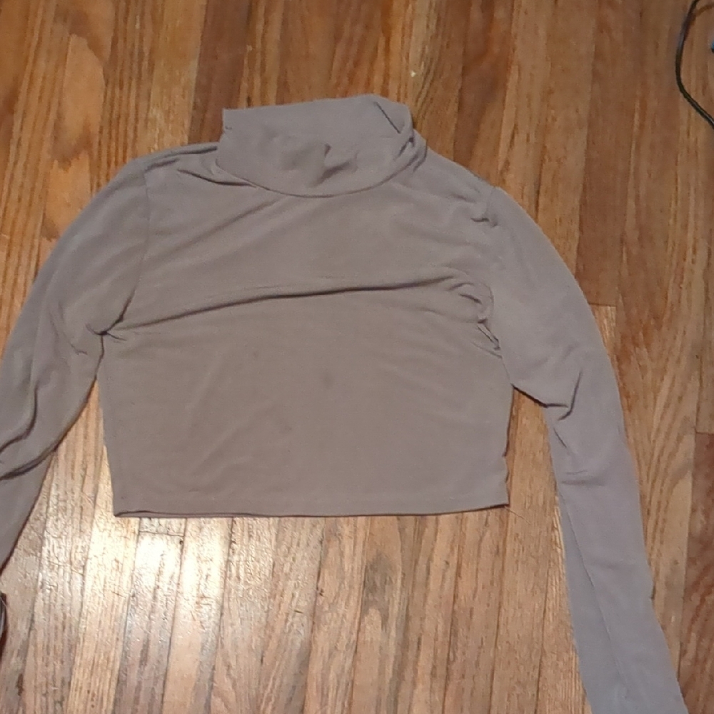 Fashion Nova Taupe Long Sleeve Crop Top